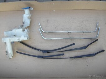 Passat B7 výrezy z karoserie - 9