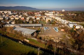 Na predaj priemyselný areál v meste Sečovce - 9