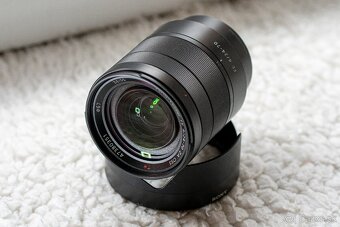 Sony ZEISS FE 24-70 f/4 ZA OSS Vario-Tessar T - 9