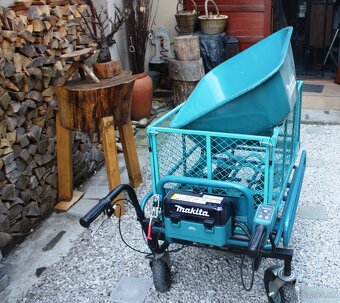 predám aku. fúrik MAKITA DCU180Z+KORBA 90 l+NADSTAVB SIETOVA - 9