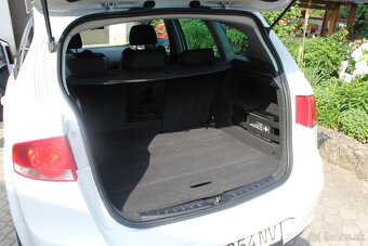 SEAT ALTEA XL, 1,6DIESEL, R.V.2012 - 9