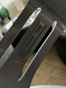 Original Audi r19 9j et33/ Audi Pompei - 9