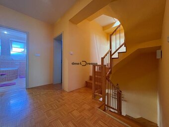 MEZONET v CENTRE mesta + BALKON + ŠPAJZA + PIVNICA + GARAŽ - 9