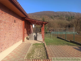 Moderný bungalov ihneď k nasťahovaniu - okr. Humenné - 9