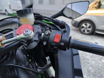 Kawasaki Ninja ZX-10R - 9