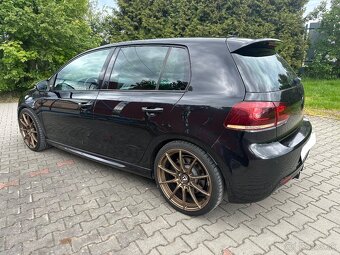 Volkswagen Golf 2.0 TFSI 270k R 4-Motion - 9