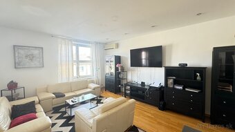 Luxusný 3 izbový 120m2 tehlový byt v centre - 9