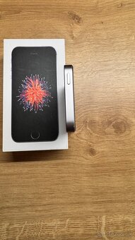 Predám Apple iPhone Space grey SE 2016 - 9
