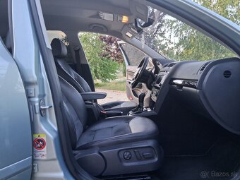 Octavia 2.0Tdi 103Kw L&K R.v2012 - 9