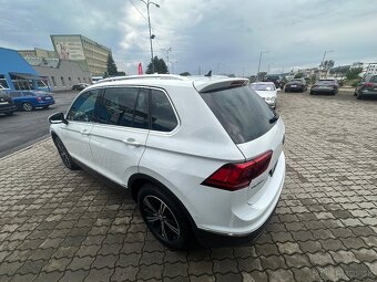 Volkswagen Tiguan 2.0 TDi Highline 4Motion DSG - 9