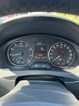 Škoda Rapid Spaceback, 1.2 TSI, 2014, 63 kW, 134526 km - 9