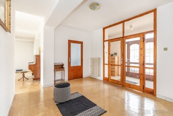 Na predaj - 6i RD Bratislava - Jarovce, 781 m² pozemok, poho - 9