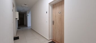 TICHÝ 1,5izb. BYT V NOVOSTAVBE KÚSOK OD EUROVEA. - 9