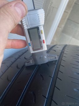 Goodyear 225/55r19 2x - 9