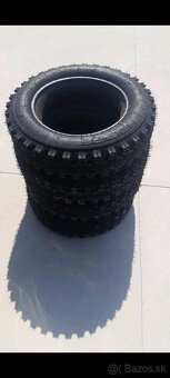 Lada Niva 1,6 - 9