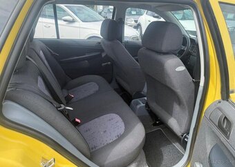 Škoda Fabia 1.4 16V KLIMA benzín manuál 55 kw - 9