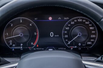 Volkswagen Touareg 3.0 V6 ELEGANCE / ZÁRUKA / AJ NA SPLÁTKY - 9