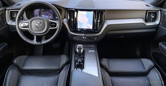 Volvo XC60 2.0 B4D mHEV AWD PLUS DARK PANORAMA HARMAN/KARDON - 9