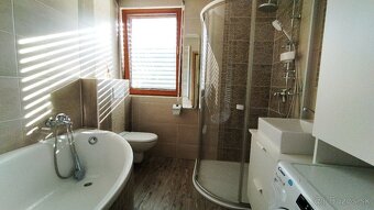 4i bungalov s garážou v Snežnici - 9