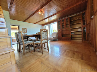 Dvojgeneračný rodinný dom s veľkou záhradou na predaj - 9