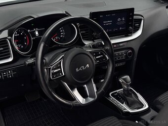 Kia Ceed SW 1.6 CRDi MHEV Gold A/T - 9