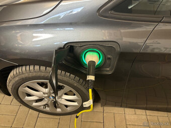 BMW Rad 2 225xe iPerformance xDrive Plug-in hybrid - 9