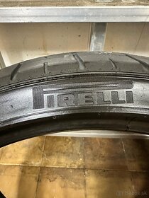 Pirelli Pzero 235/35 R19 - 9