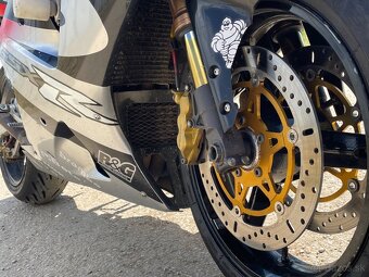 Suzuki GSXR 1000 - 9