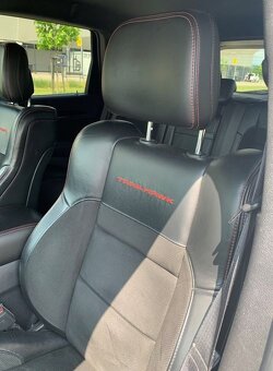 Jeep Gran Cherokee - 9