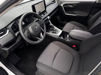 Toyota RAV4 2.0 AT Comfort - Nové vozidlo - 9