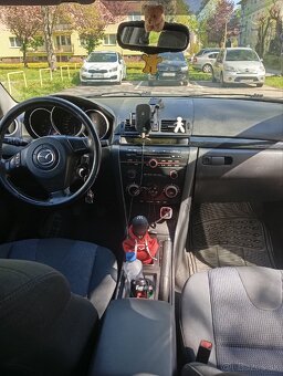 Predám Mazda 3 cena 2000€ - 9