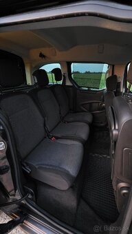 Citroen Berlingo 1.6HDI Multispace - 9