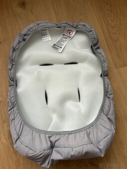 Stokke Tripp Trapp Newborn Set šedý - 9