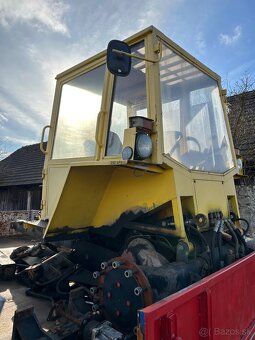 Predám náhradné diely na VZV Desta ND9 031 030 - 9