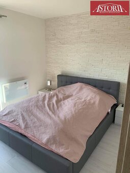 Rodinný dom Necpaly novostavba kompletne zariadený - 9