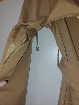 Hnedý trench coat × S - 9