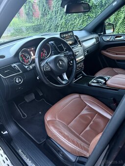 Mercedes-Benz GLS 350 D 4 MATIC - 9