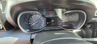 Predám Citroen C3 Aircross - 9