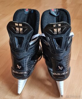 Korčule Bauer Supreme Mach - 9