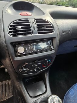 Peugeot 206 1.1 benzín rk 2005 - 9