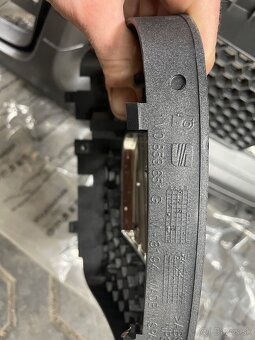 Maska so znakom OEM diel original Cupra/topsport leon - 9