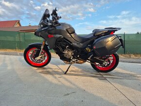 Ducati Multistrada V2s - 9
