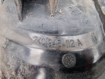 VW Cady kufrové dvere - 9