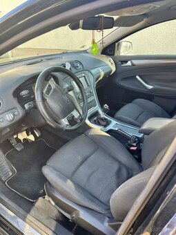 Ford Mondeo 2.0 TDCi 85 kW Titanium - 9