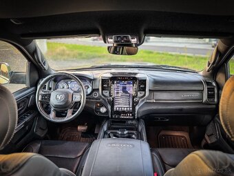 Dodge Ram limited 2020 - 9