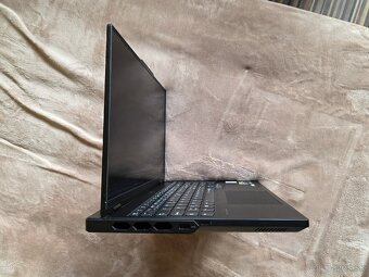 Predám Lenovo Legion Pro 7 RTX 4080 / i9 / 32 GB / 1 TB - 9