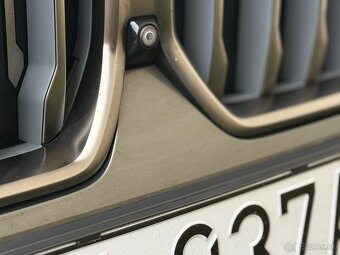 PREDÁM BMW X6 M50i Performance 390 kW / FULL / ODPOČET DPH - 9