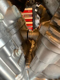 Predam honda transalp 650 - 9