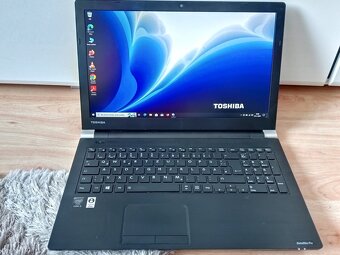 predám ntb Toshiba tecra / Intel core i5 / 8gb ram / ssd - 9