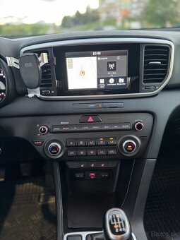 KIA Sportage - 9